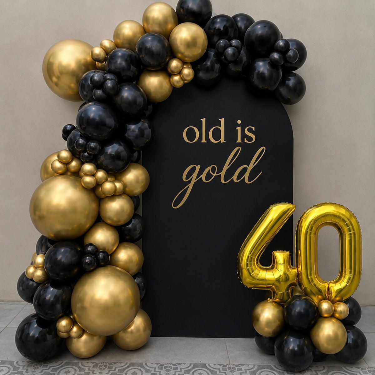 "Old is Gold" Deluxe Organic Balloon Backdrop Celebrate a milestone in style with this sophisticated and modern décor set.