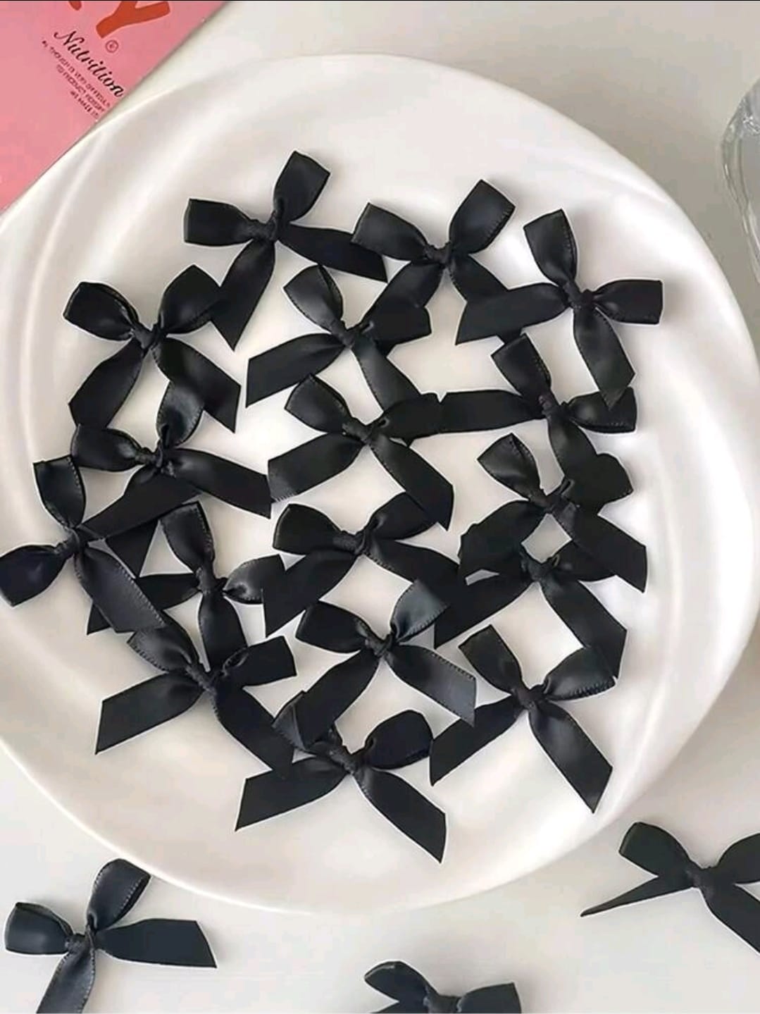 3.5x 4cm black 50pcs Bow satin ribbon