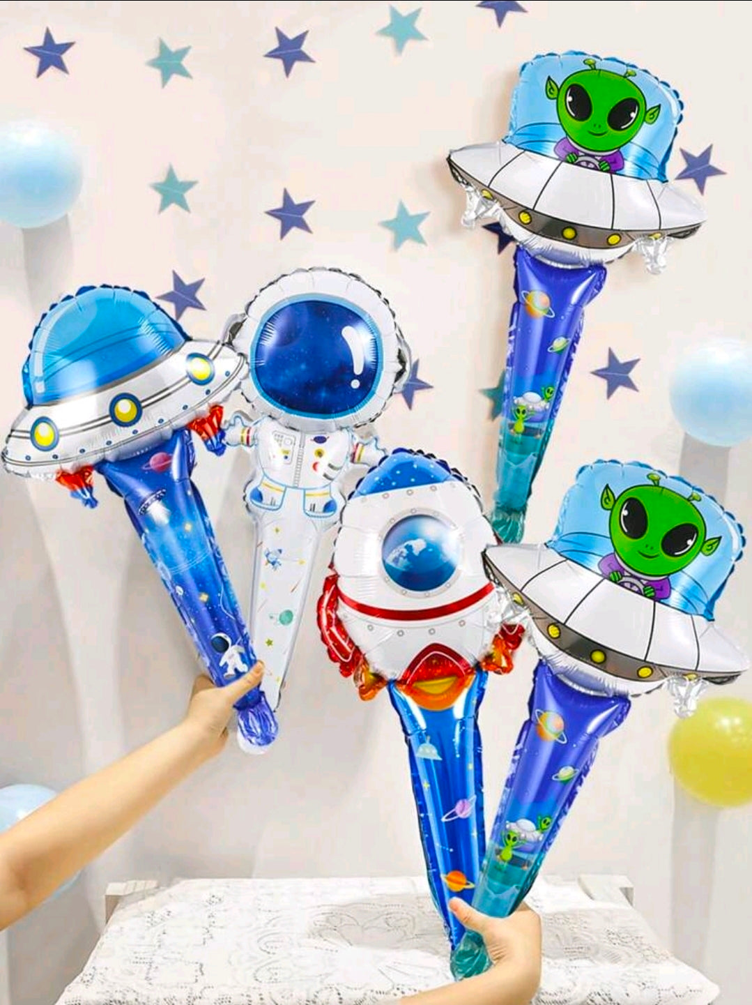 5pcs Handheld Space-Themed Foil Balloons Set, non inflated